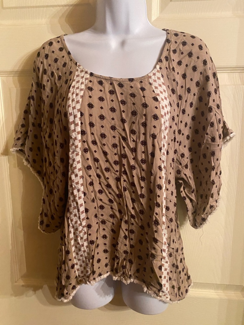 Womens Taupe Printed Boho Peasant Top